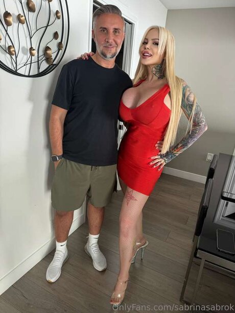 Sabrina Sabrok XXX star du porno chaude img