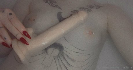 karma luna star du porno chaud photos