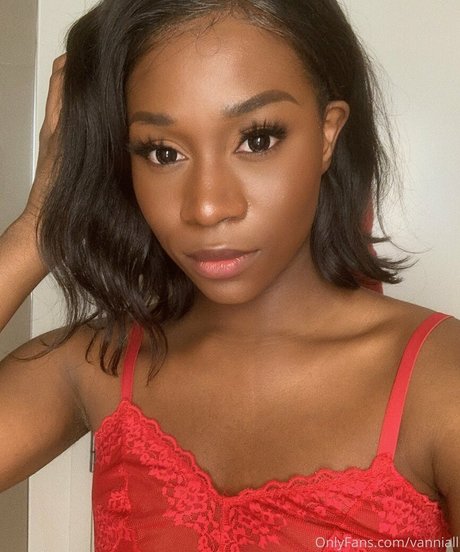 Vanniall xxx star du porno image