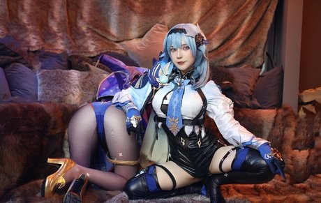 milf aux cheveux noirs onlyfans art sympa galeries