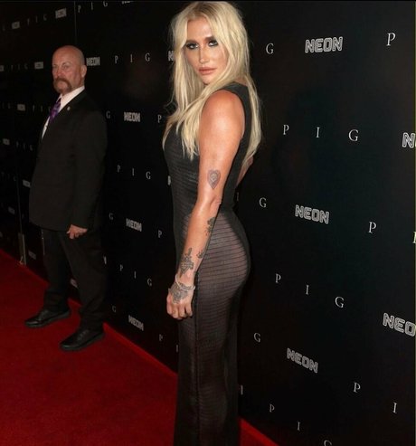 KeshaRose star du porno de haute qualité image