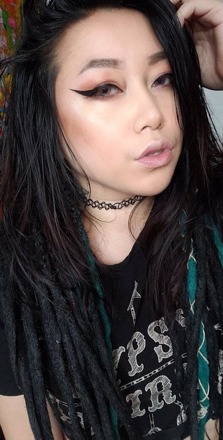 waifoodd modèle hd image