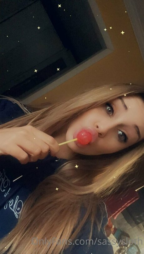 sassysloth actrice sexy photo