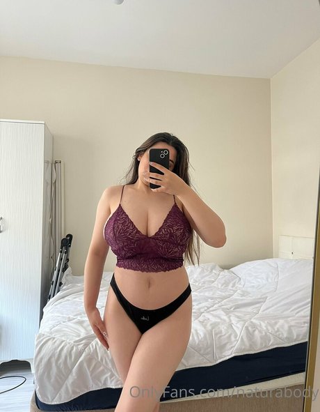 mervedamla actrice adulte archive