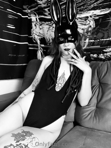 mina666free actrice galerie