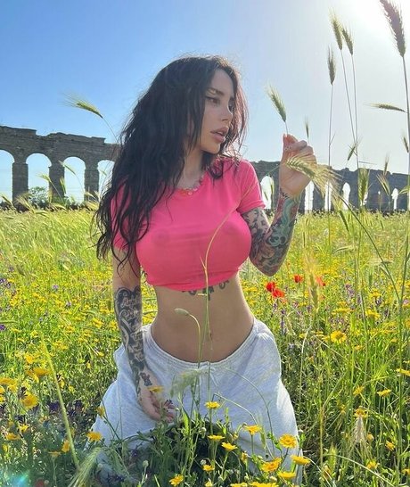 Alexis Mucci étoile hd images