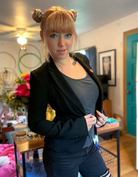 lilpinkalien actrice exclusive galerie