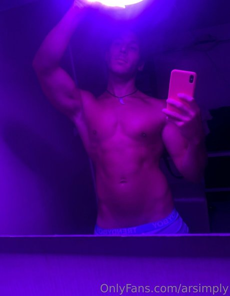 arsimply star pornographique photos