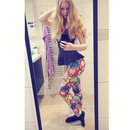 Purrluna star du porno hd des photos