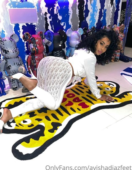 ayishadiazfeet modèle parfait galerie