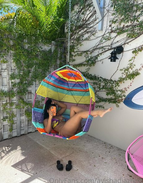 ayishadiazfeet actrice nue img