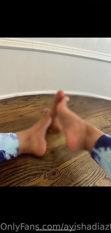 ayishadiazfeet étoile nue archive