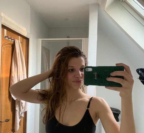 lovvejane actrice nue image