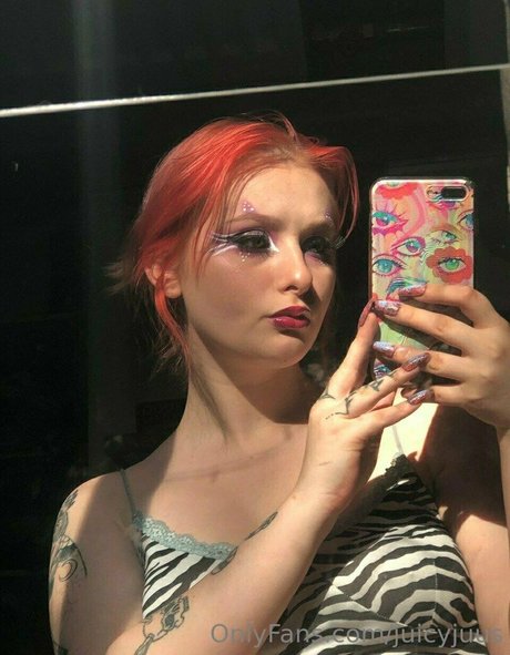 juicyjuus modèle de haute qualité photo