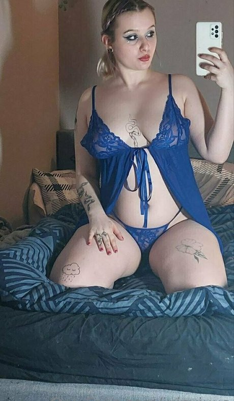 juicyjuus mannequin galeries