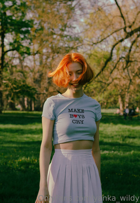 Yanka Wildy haut de star du porno photos