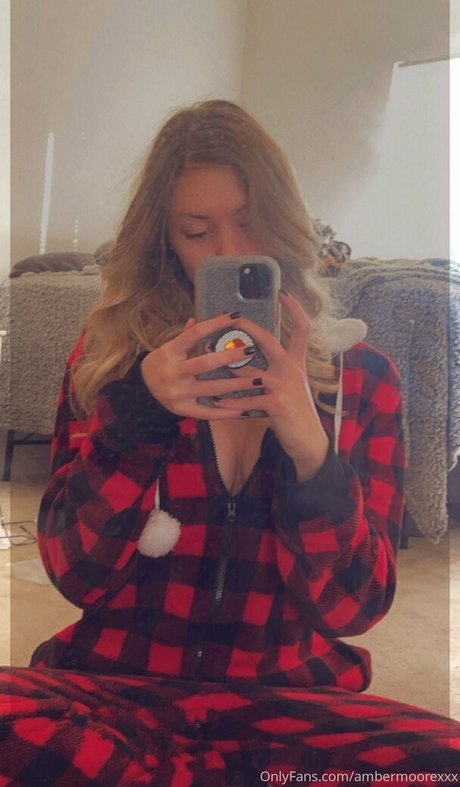 ambermoorexxx actrice nue archive