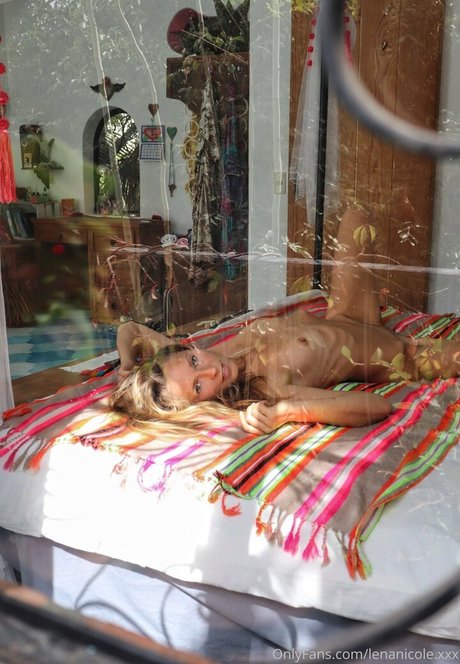 lenanicole xxx étoile chaude photo