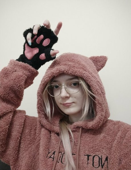 mini devil 666 star du porno gratuite image