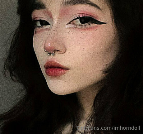 imhorndoll nus de stars du porno photo