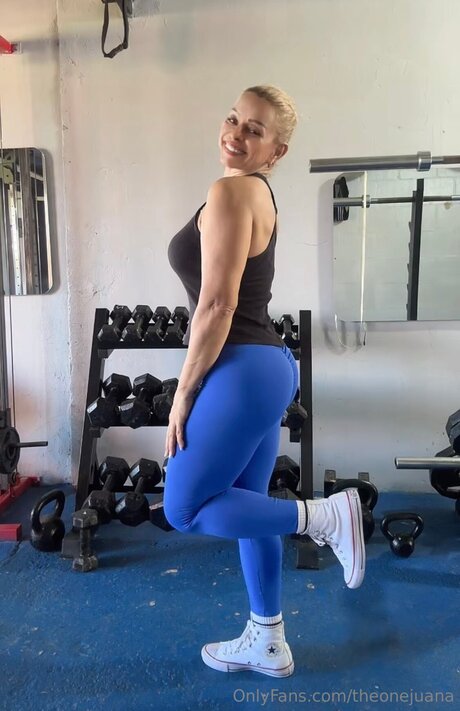 theonejuana meilleur modèle collection