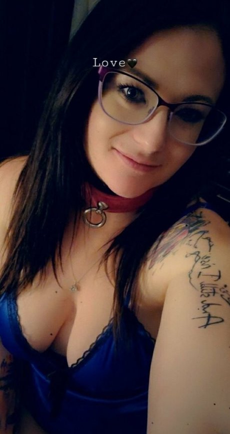 dom maiden420 modèle hd photo