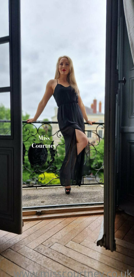 misscourtneyfree star exclusive galerie