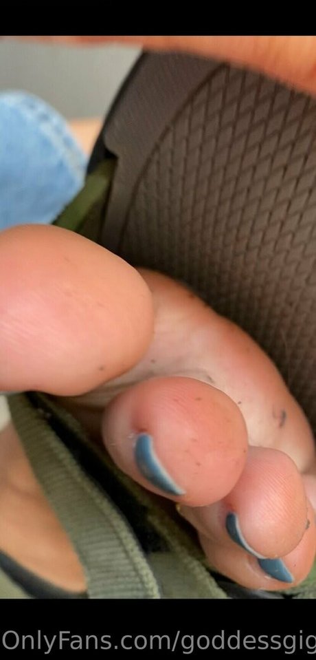 goddessgigantic modèle archive