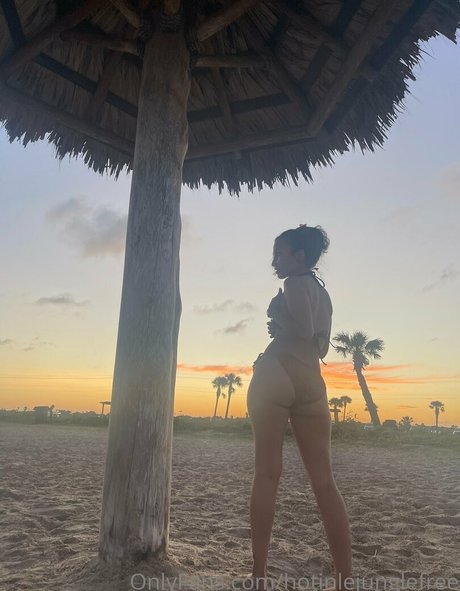 hotinlejunglefree actrice hd photo