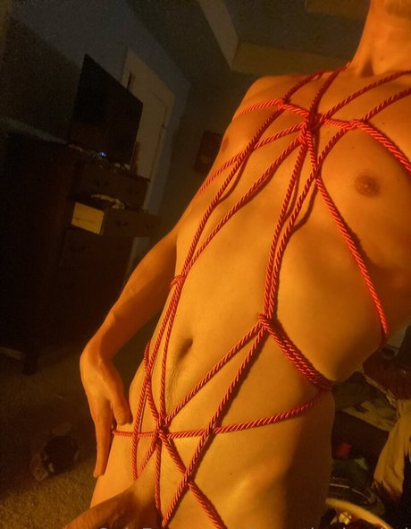 dannythedeerboi modèle xxx image