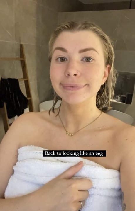 Olivia Buckland jolie star du porno collection