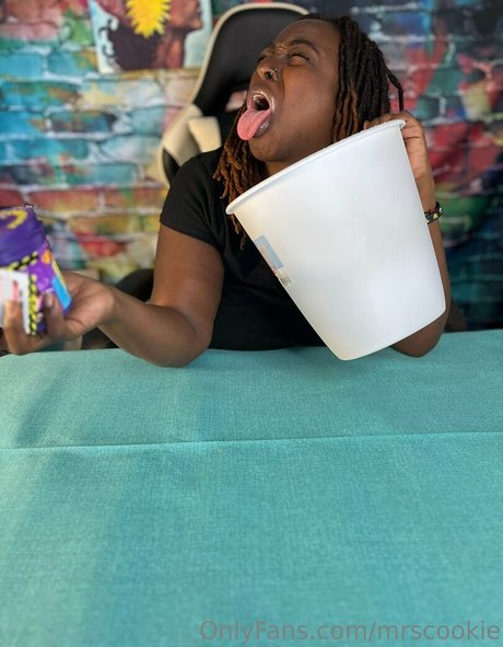 mrscookie star du porno parfaite galeries