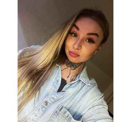 sweetcheeksjuliefree actrice de grande qualité images