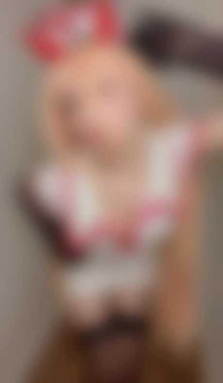 nya waifu actrice érotique photos