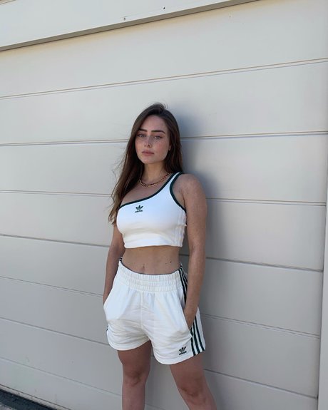 lesbiennes strapon onlyfans érotique photos