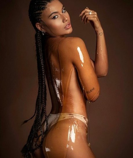 Elian Galim star du porno exclusive galeries