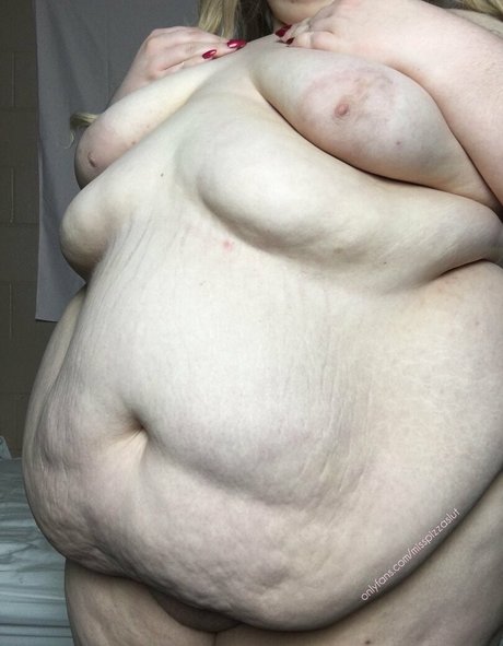 misspizzaslut art étoile photos