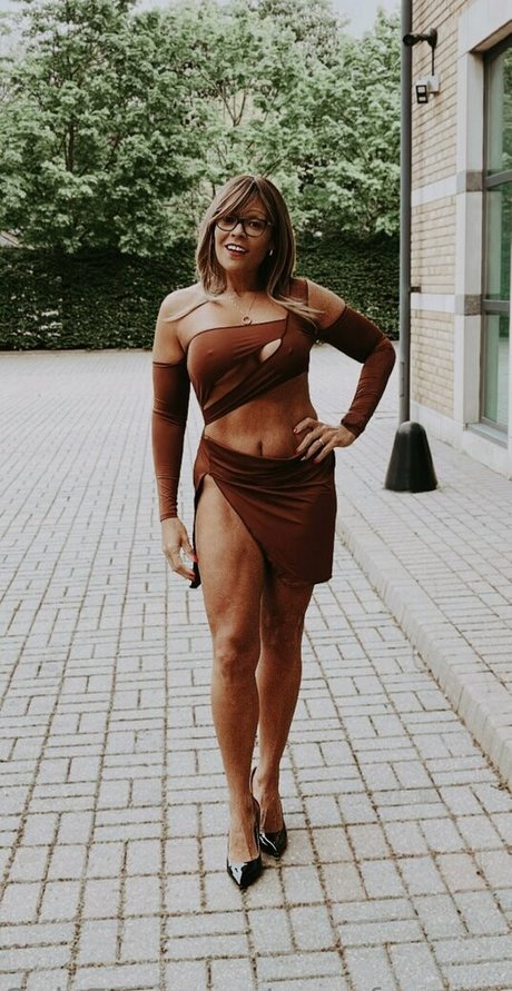 morefunwithdee modèle porno des photos