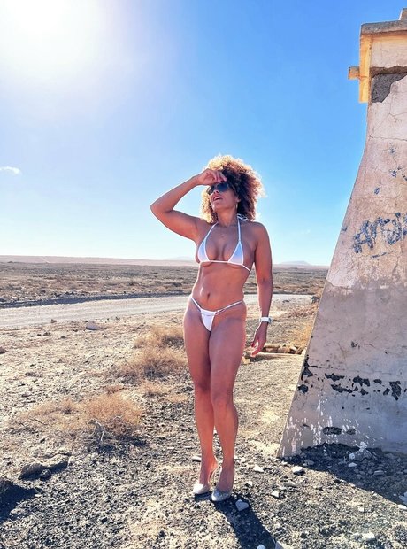 morefunwithdee modèle adulte galeries