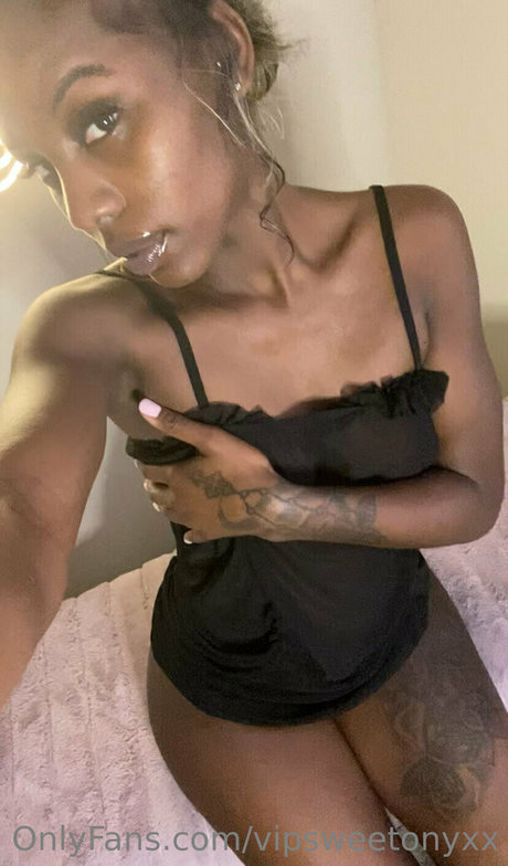 vipsweetonyxx actrice archive