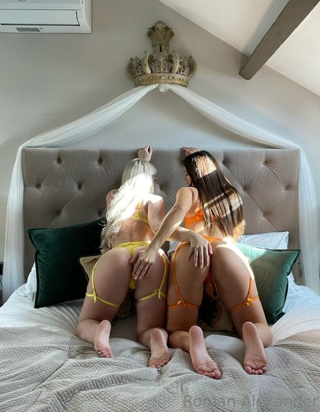 roman nsfw star du sexe des photos