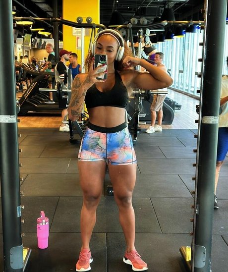 Patricia Ramos star du porno chaud galerie