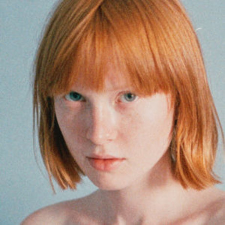 Arina Bik jolie star du porno img