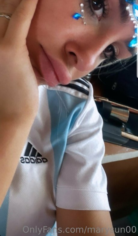 marysun00 actrice érotique des photos