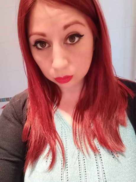 sanzsofya 83 modèle gratuit des photos