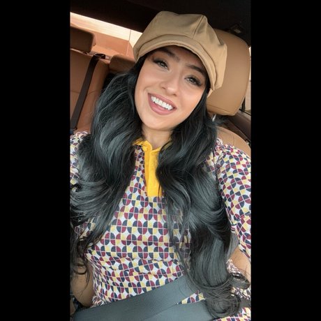 GoddessSandra star du porno sympa photo