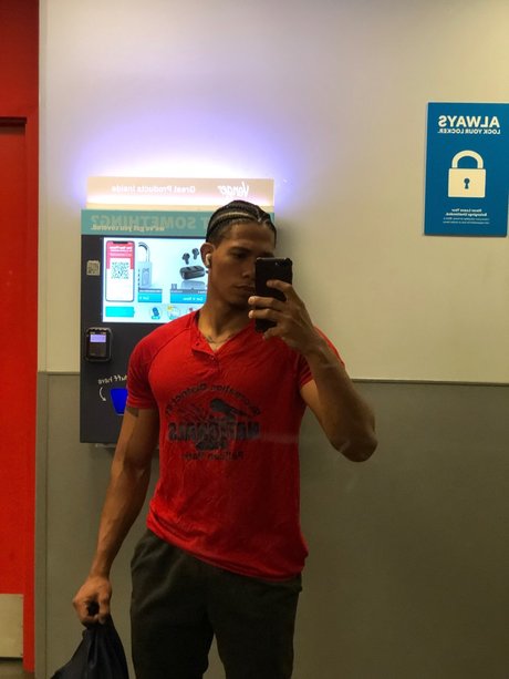 twinks onlyfans gratuit xxx image