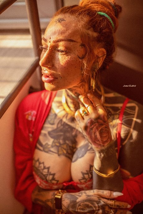 Scarlett Daliha étoile hd image