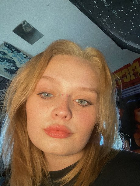 sawyerruby_ modèle sexy collection