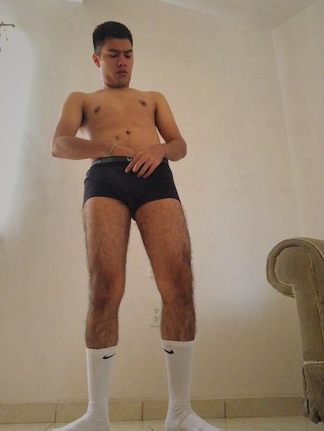 P lux modèle pornographique galeries